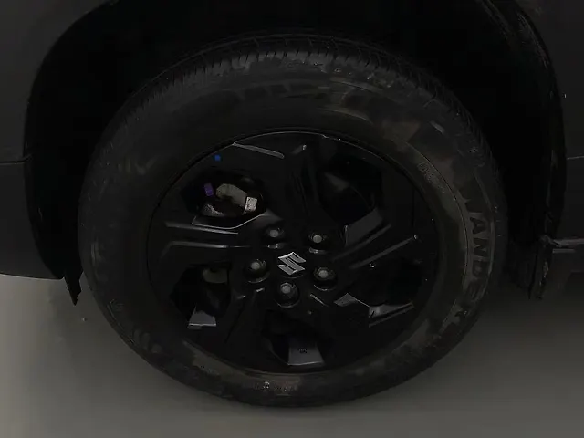 Used Maruti Suzuki Brezza ZXi [2023-2025] in Delhi