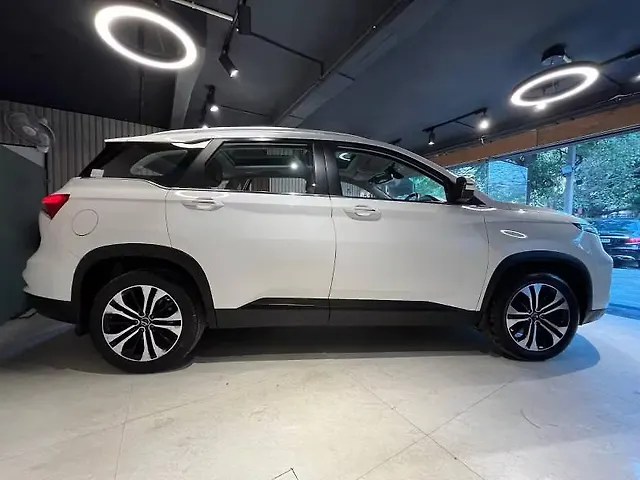Used MG Hector Plus [2020-2023] Sharp 1.5 Petrol Turbo CVT 6-STR in Delhi