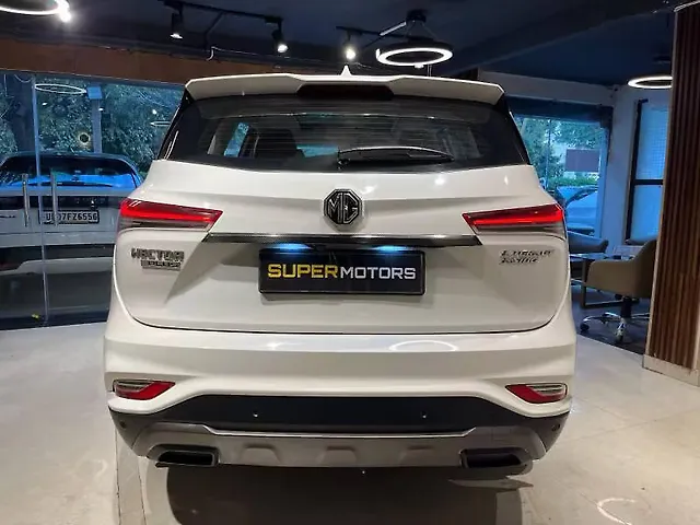 Used MG Hector Plus [2020-2023] Sharp 1.5 Petrol Turbo CVT 6-STR in Delhi