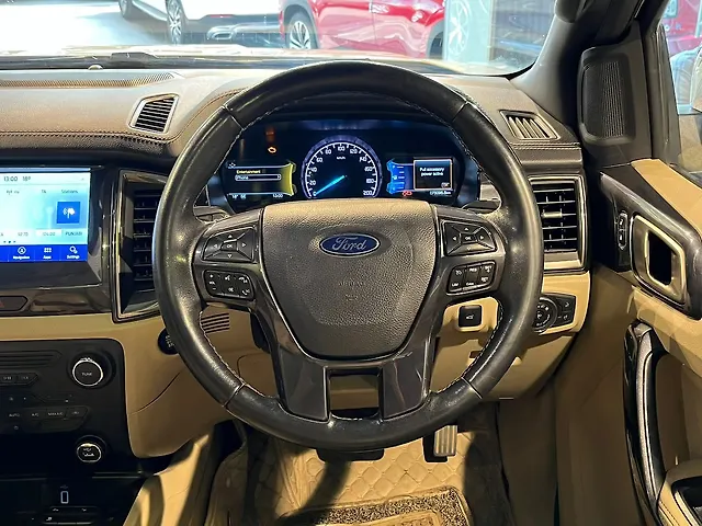 Used Ford Endeavour [2016-2019] Titanium 2.2 4x2 AT [2016-2018] in Delhi