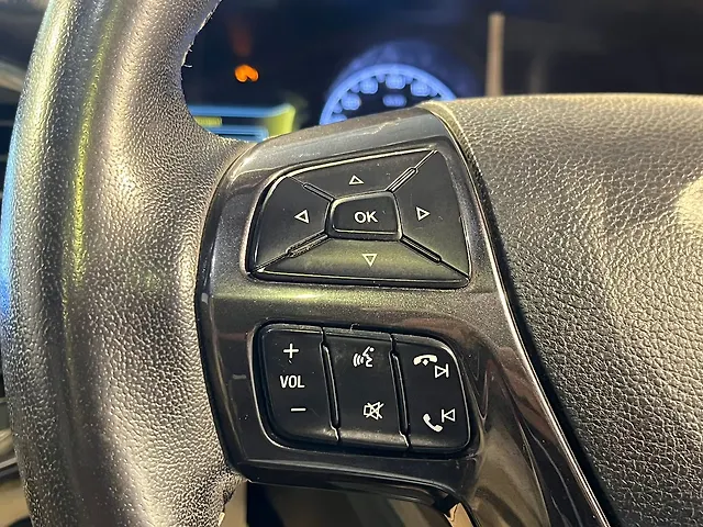Used Ford Endeavour [2016-2019] Titanium 2.2 4x2 AT [2016-2018] in Delhi