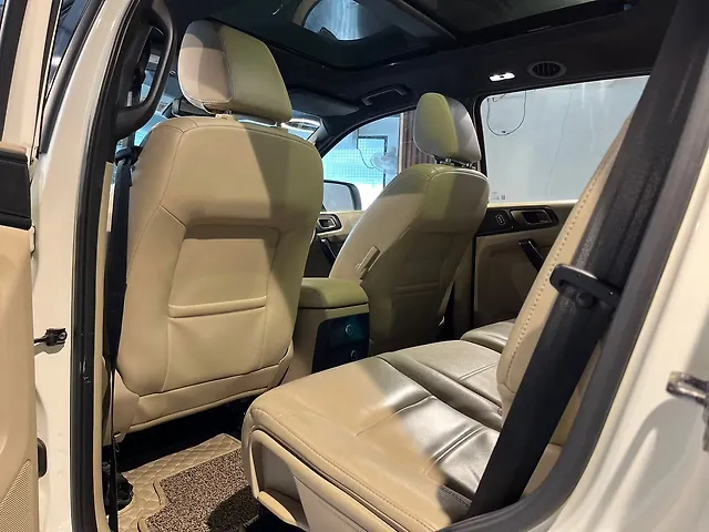 Used Ford Endeavour [2016-2019] Titanium 2.2 4x2 AT [2016-2018] in Delhi