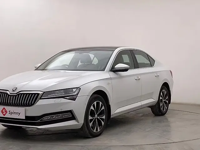 Used 2021 Skoda Superb in Pune