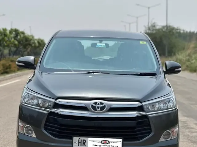 Used 2016 Toyota Innova Crysta in Mohali