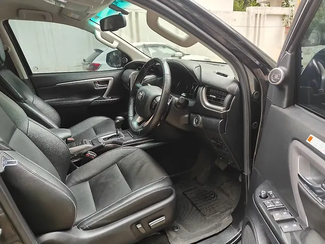 Used Toyota Fortuner 4X4 AT 2.8 Diesel in Hyderabad