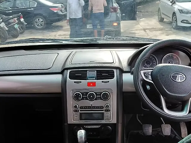 Used Tata Safari Storme 2019 2.2 VX 4x2 in Jamshedpur
