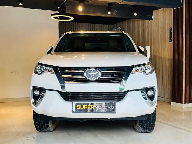 Used 2019 Toyota Fortuner in Delhi