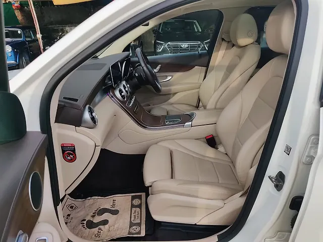 Used Mercedes-Benz GLC [2019-2023] 220d 4MATIC Progressive in Mumbai
