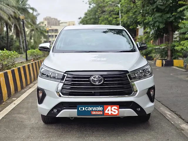 Used 2022 Toyota Innova Crysta in Mumbai
