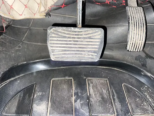 Used Mahindra Thar LX Hard Top Petrol AT in Ghaziabad