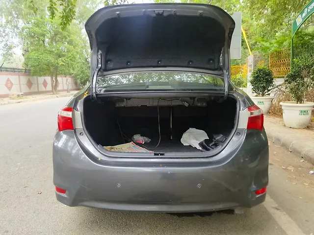 Used Toyota Corolla Altis [2014-2017] VL AT Petrol in Delhi