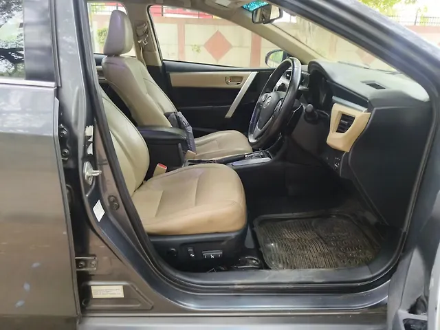 Used Toyota Corolla Altis [2014-2017] VL AT Petrol in Delhi