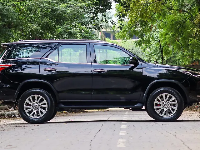 Used 2023 Toyota Fortuner in Delhi
