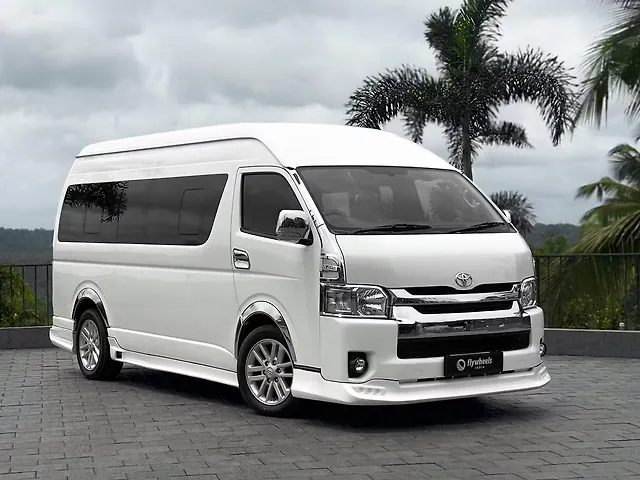 Used 2015 Toyota Commuter in Malappuram