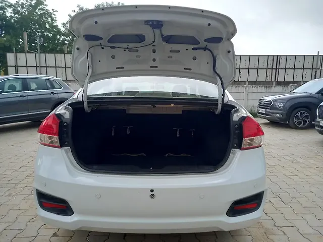 Used Maruti Suzuki Ciaz [2014-2017] VXi+ in Ahmedabad