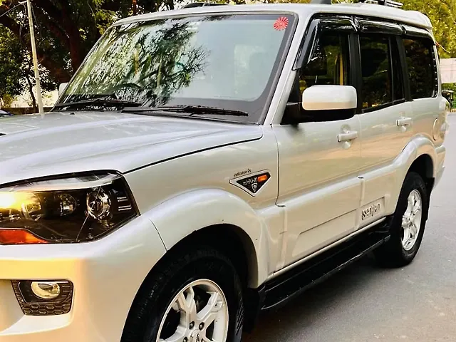 Used Mahindra Scorpio [2014-2017] S10 2WD Intelli-Hybrid in Lucknow
