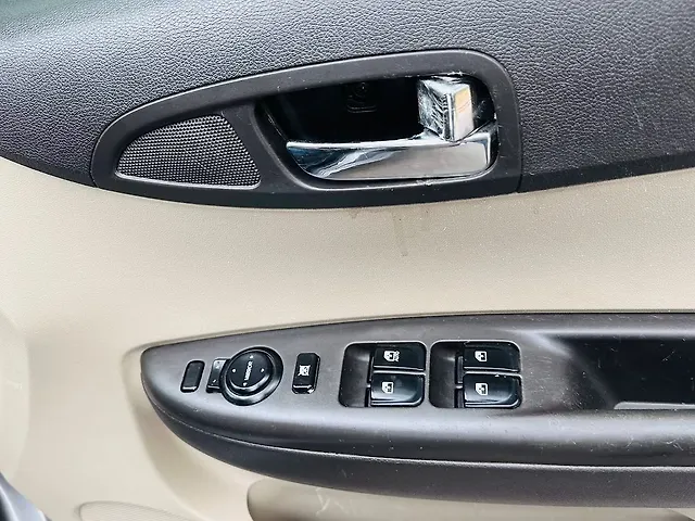 Used Hyundai i20 [2010-2012] Sportz 1.4 CRDI in Lucknow