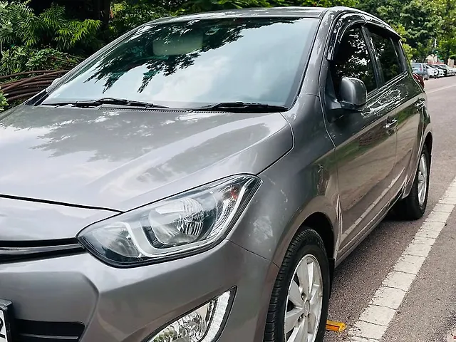 Used Hyundai i20 [2010-2012] Sportz 1.4 CRDI in Lucknow