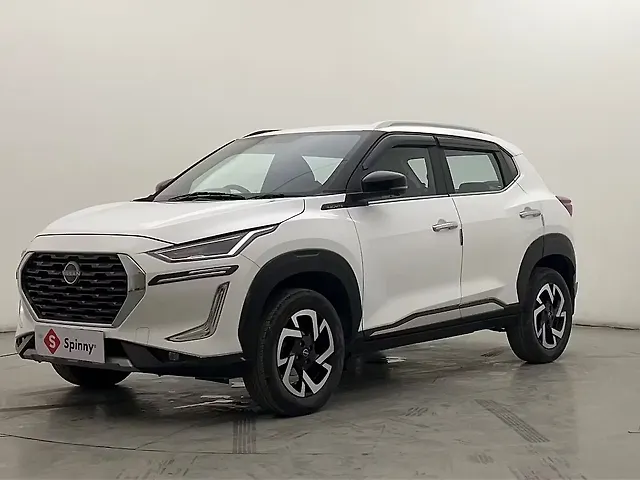 Used 2022 Nissan Magnite in Hyderabad