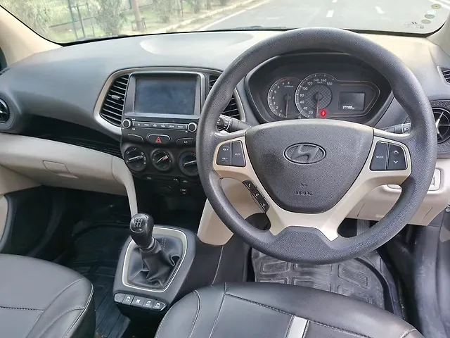 Used Hyundai Santro Sportz in Noida