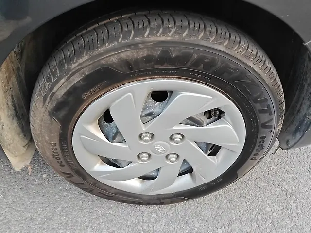 Used Hyundai Santro Sportz in Noida