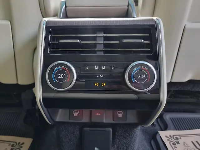 Used Land Rover Range Rover SE 3.0 Diesel [2022] in Delhi