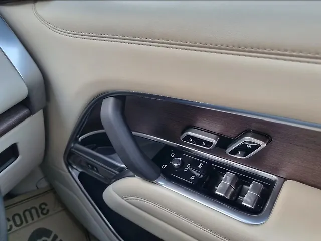 Used Land Rover Range Rover SE 3.0 Diesel [2022] in Delhi