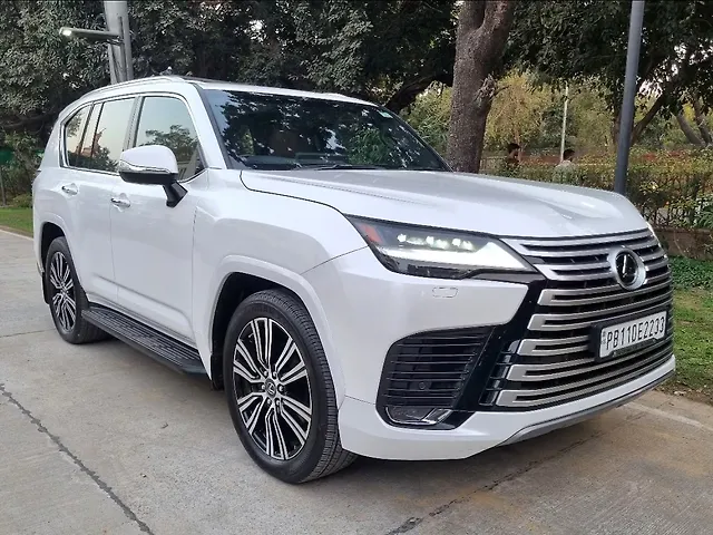 Used Lexus LX 500d with Ash Open Pore Sumi Black Trim in Delhi