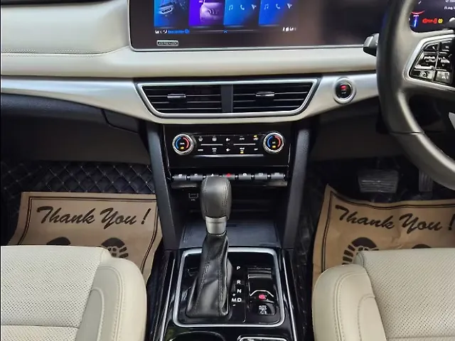 Used Mahindra XUV700 AX7 Luxury Pack Diesel AT AWD 7 STR in Gurgaon