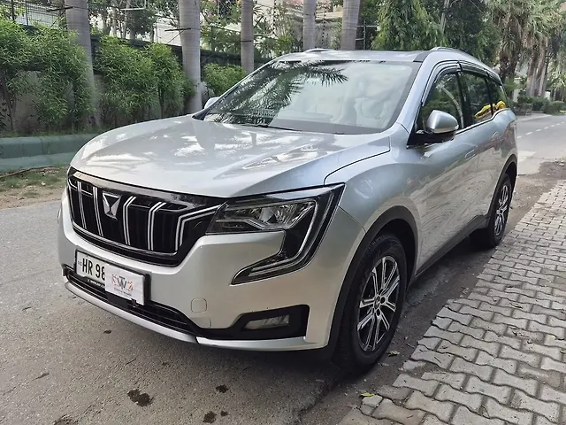 Used Mahindra XUV700 AX7 Luxury Pack Diesel AT AWD 7 STR in Gurgaon