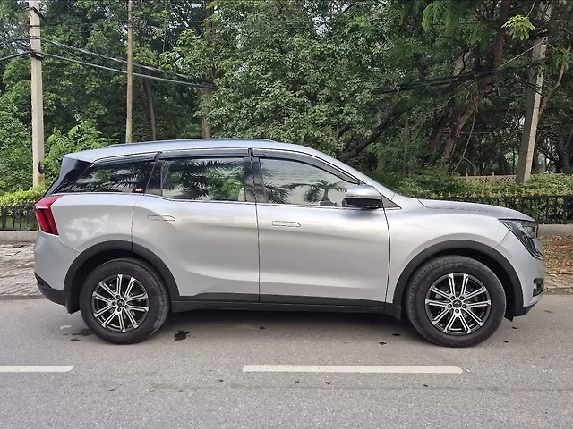 Used Mahindra XUV700 AX7 Luxury Pack Diesel AT AWD 7 STR in Gurgaon