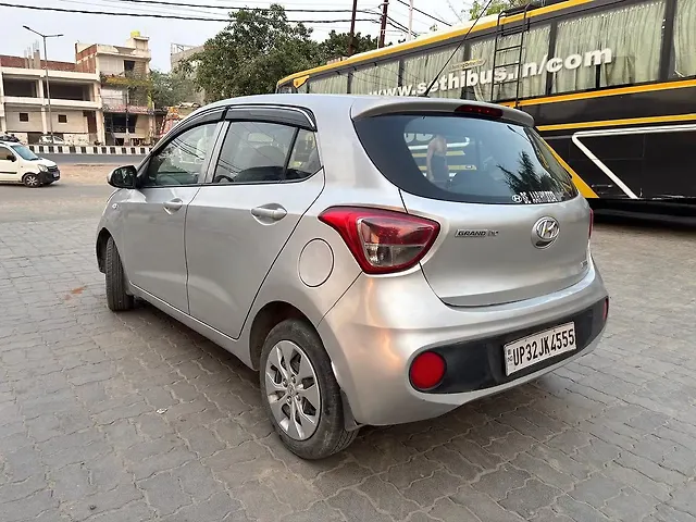 Used Hyundai Grand i10 Magna U2 1.2 CRDi in Lucknow