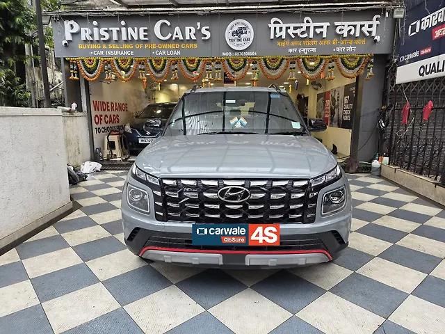 Used 2024 Hyundai Venue in Mumbai