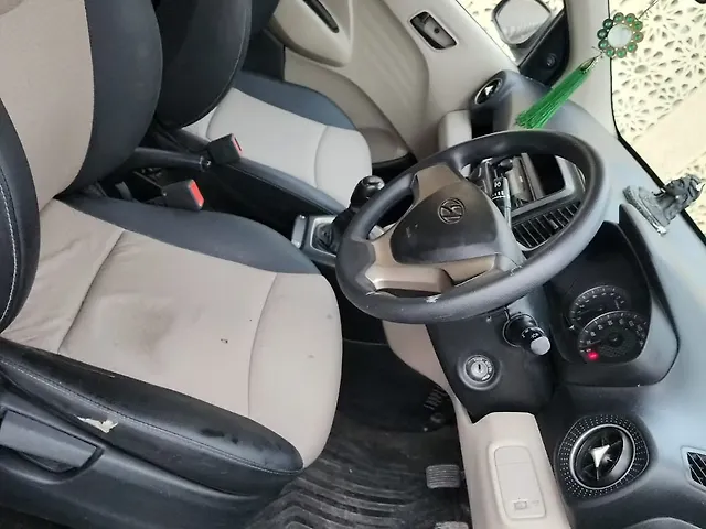Used Hyundai Santro Era in Lucknow