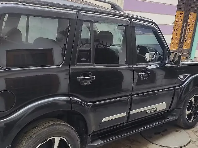 Used Mahindra Scorpio 2021 S11 in Lucknow