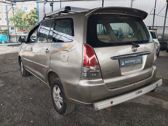 Used Toyota Innova [2005-2009] 2.5 V 8 STR in Hyderabad