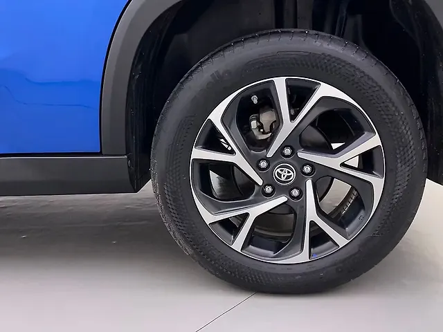 Used Toyota Urban Cruiser Hyryder V Hybrid [2022-2023] in Bangalore