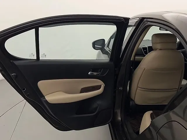 Used Honda City 4th Generation VX Diesel in Delhi