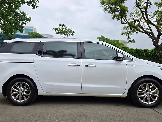 Used Kia Carnival [2020-2023] Limousine Plus 7 STR in Mumbai