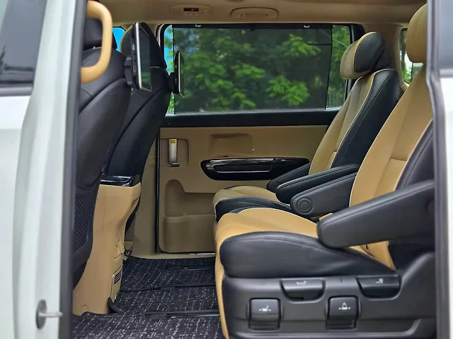 Used Kia Carnival [2020-2023] Limousine Plus 7 STR in Mumbai
