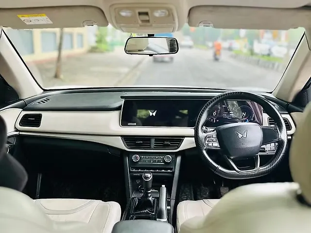 Used Mahindra XUV700 AX 5 Diesel MT 7 STR [2021] in Lucknow