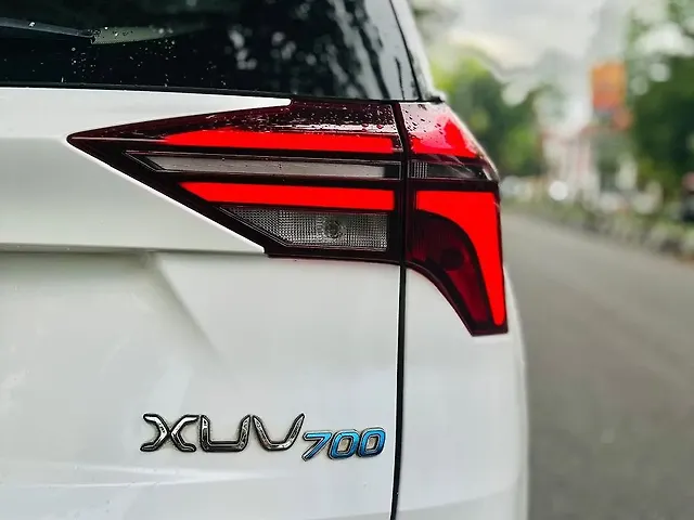 Used Mahindra XUV700 AX 5 Diesel MT 7 STR [2021] in Lucknow