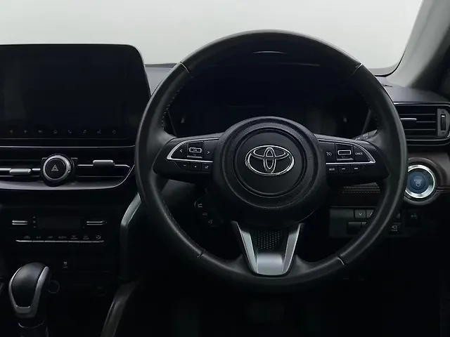 Used Toyota Urban Cruiser Hyryder V Hybrid [2022-2023] in Bangalore