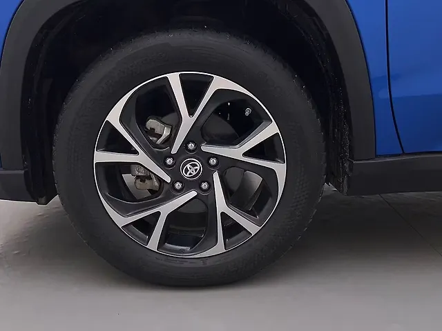 Used Toyota Urban Cruiser Hyryder V Hybrid [2022-2023] in Bangalore