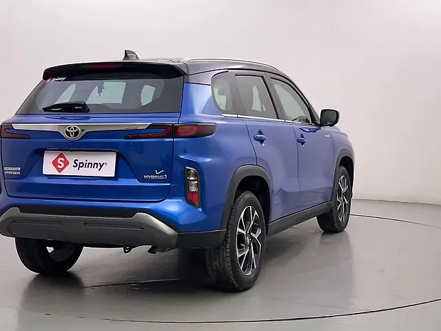 Used Toyota Urban Cruiser Hyryder V Hybrid [2022-2023] in Bangalore