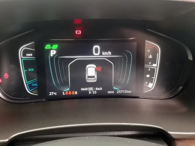 Used Toyota Urban Cruiser Hyryder V Hybrid [2023-2025] in Bangalore
