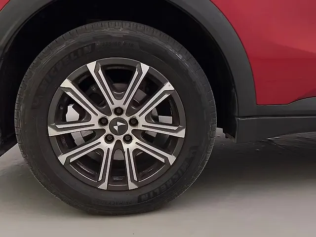 Used Mahindra XUV700 AX 7 Petrol AT Luxury Pack 7 STR [2021] in Bangalore