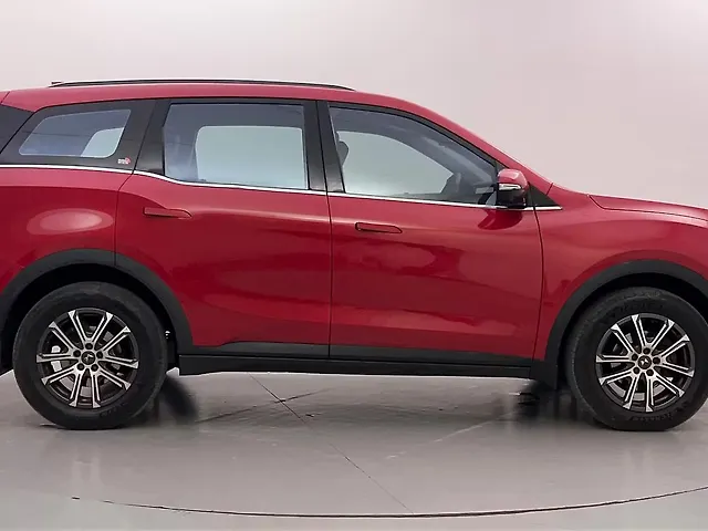 Used Mahindra XUV700 AX 7 Petrol AT Luxury Pack 7 STR [2021] in Bangalore