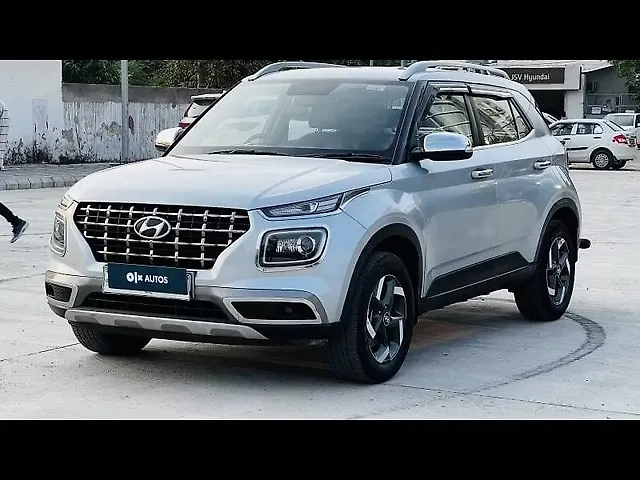 Used Hyundai Venue SX 1.5 Diesel in Lucknow