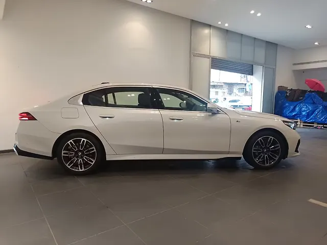 Used BMW 5 Series 530Li M Sport (Titanium Bronze) in Mumbai